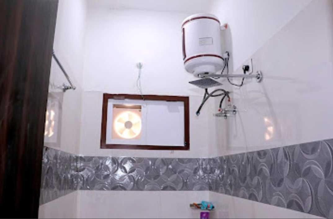 Oyo Palace Hotel Rohtak 外观 照片